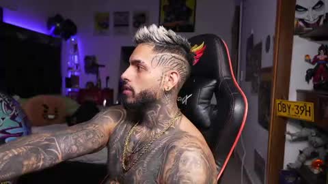 logan_hugh8 online show from April 2026 06:49:02 AM