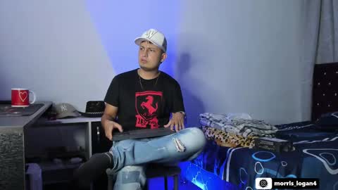 Logan morris online show from February 2025 11:52:02 PM