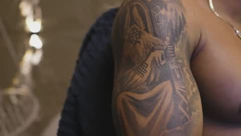 logan_varela online show from April 2026 07:07:02 PM