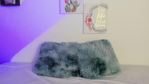 logan_wilde online show from October 2025 07:54:01 PM