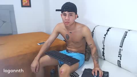 logannthh online show from December 2024 08:22:02 AM