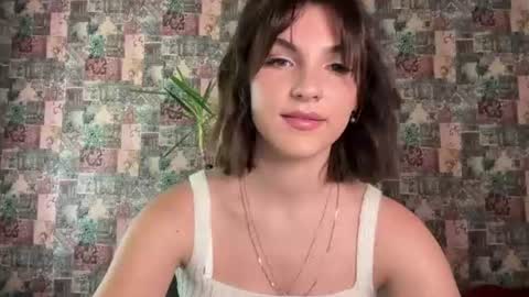 Snapshot of lola_sweetshine chatting on July 2026 10:17:02 AM lola_sweetshine online show from July 2026 10:17:02 AM