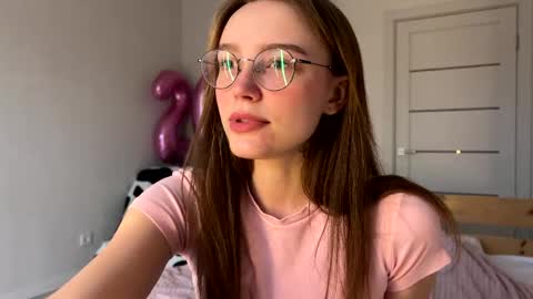 lolaatate online show from March 2026 04:13:02 AM