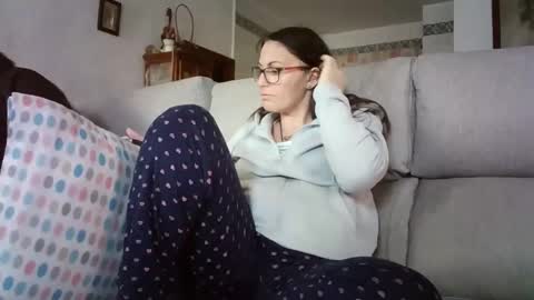 LOLA HUESO y ERIC online show from April 2026 03:01:02 PM