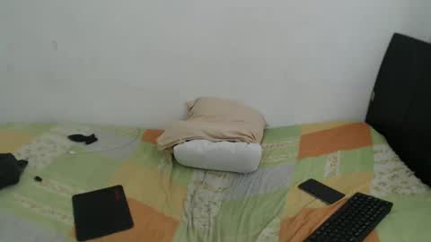 Sascha Bauer online show from February 2025 06:20:01 PM