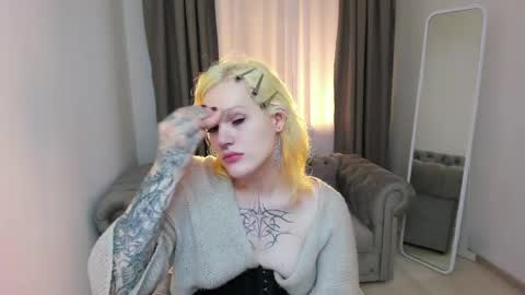 lollita online show from April 2026 05:30:01 AM