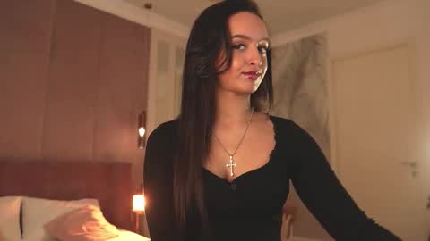 Lolly online show from March 2026 04:14:01 PM