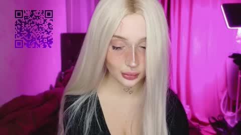 Kari online show from March 2026 06:58:01 PM