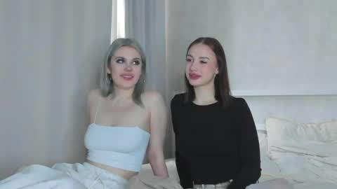 lolylaly online show from April 2026 08:28:02 AM