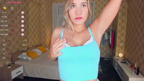 Jina online show from October 2025 09:14:01 PM