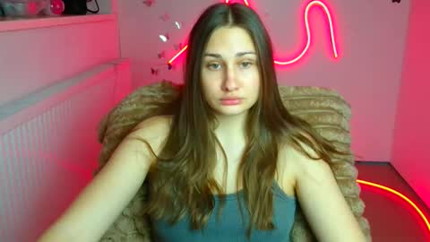 Lora online show from April 2026 05:32:01 AM