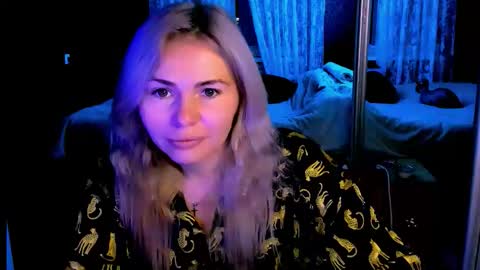 Lora online show from October 2025 02:36:02 AM