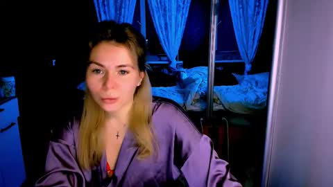 Lora online show from December 2025 02:39:01 AM