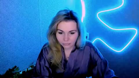 Lora online show from January 2026 03:11:02 AM