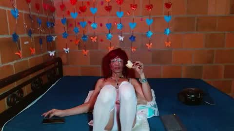 Lorena Capelli online show from October 2025 01:04:02 AM