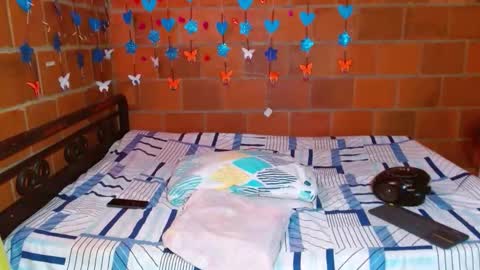 Lorena Capelli online show from October 2025 01:02:02 PM