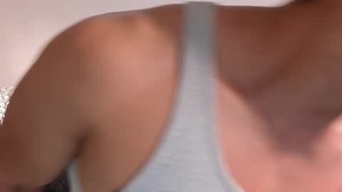 Lorenzo F online show from September 2025 12:32:01 AM