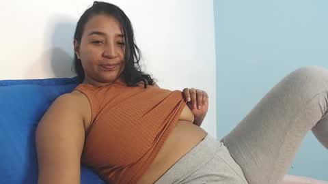 Loretta Gmez online show from April 2026 10:01:01 PM