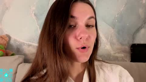 Snapshot of lorettadunnelli chatting on May 2026 05:20:02 PM Chloe for Fan BlackHole online show from May 2026 05:20:02 PM