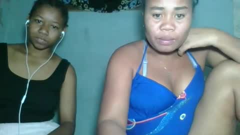 louane98 online show from April 2026 01:59:01 PM