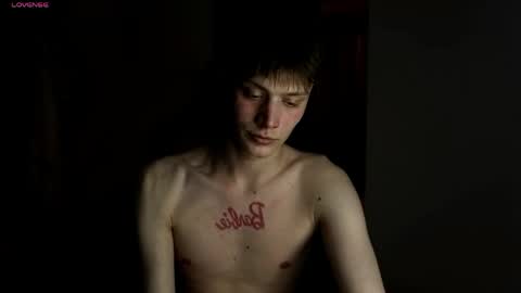 louie_evans online show from April 2026 06:27:02 PM