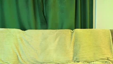 Cute face online show from February 2026 04:31:02 AM