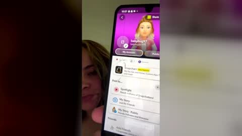 lovebugg25 online show from April 2026 04:27:02 PM