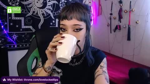 Alex  Violet online show from December 2025 12:53:02 PM