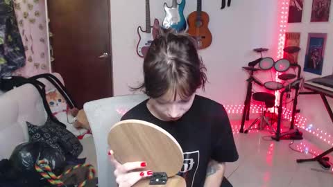 Cassie online show from October 2025 08:42:01 PM