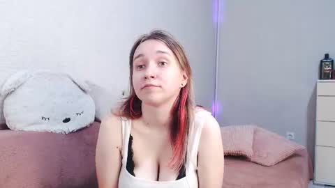 Snapshot of lovely_hayley chatting on June 2026 08:44:01 PM Lovely Hayley online show from June 2026 08:44:01 PM