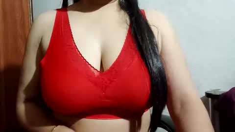 katrina follow me guys online show from April 2026 02:42:01 AM