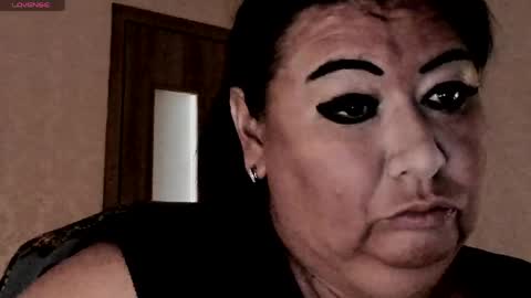 Anelana online show from April 2026 03:22:01 AM