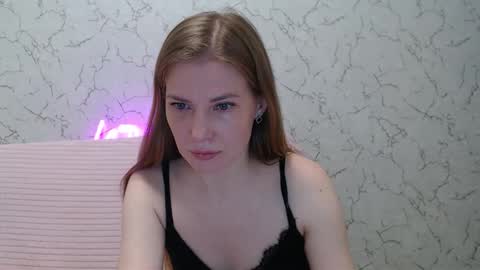 Snapshot of lovepeanutgirl chatting on November 2025 03:12:02 PM Mary Love online show from November 2025 03:12:02 PM