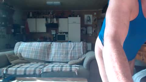 aaron online show from November 2025 11:10:01 AM