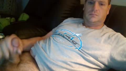 lovetocum37 online show from December 2025 05:18:02 PM