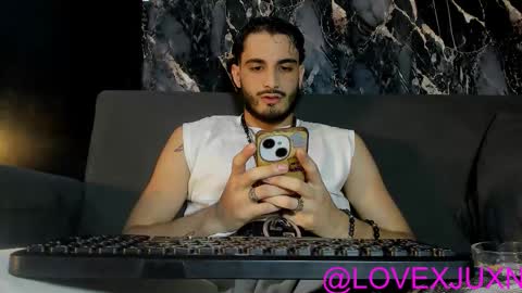 Snapshot of lovexjuxn77 chatting on March 2026 09:47:02 PM lovexjuxn77 online show from March 2026 09:47:02 PM