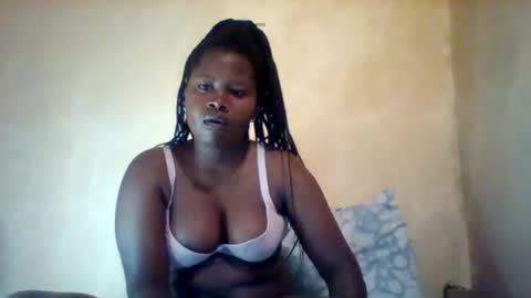 Snapshot of loviett chatting on April 2026 10:37:01 PM loviett online show from April 2026 10:37:01 PM