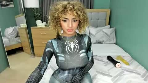 Candice online show from June 2026 02:47:02 AM