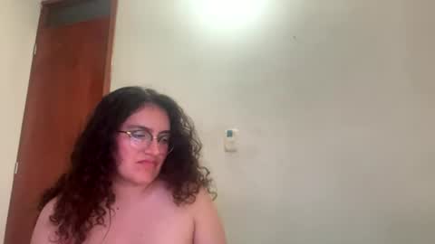 Snapshot of luanapowerful chatting on July 2026 03:09:01 AM luanapowerful online show from July 2026 03:09:01 AM