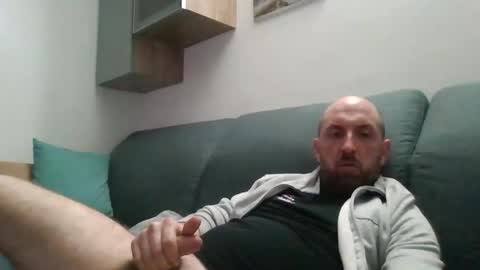 Snapshot of lucabeech88 chatting on February 2026 07:11:01 PM Luca online show from February 2026 07:11:01 PM