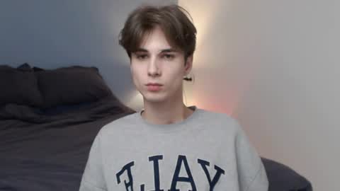 lucacharm online show from February 2025 05:15:01 PM