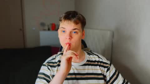 Lucas Gill online show from February 2026 07:20:01 AM