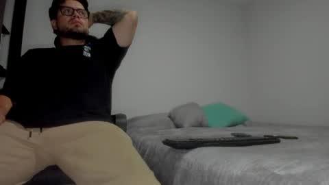 Snapshot of lucas_estrada1 chatting on April 2026 03:51:01 AM lucas_estrada1 online show from April 2026 03:51:01 AM