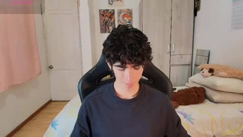 lucas_xo online show from May 2026 09:38:01 PM