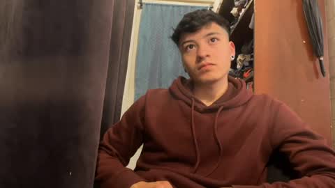Snapshot of luchosaando chatting on July 2026 03:32:02 AM Felipe online show from July 2026 03:32:02 AM