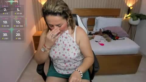 Luciana online show from June 2026 12:20:02 PM