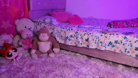    online show from November 2025 10:09:02 PM