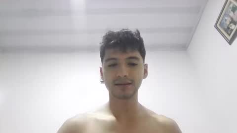 leonel online show from February 2026 12:42:02 AM