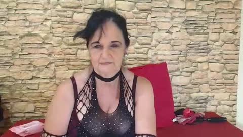 Snapshot of luciousgrace chatting on June 2026 06:01:01 AM Grace online show from June 2026 06:01:01 AM