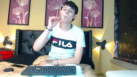 luckk_ online show from May 2026 04:53:02 AM
